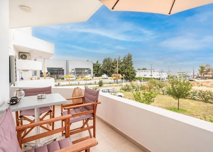 Elias With View Apartmán