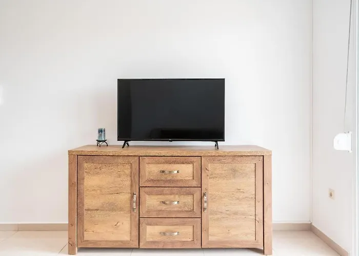 Elias With View Apartamento *